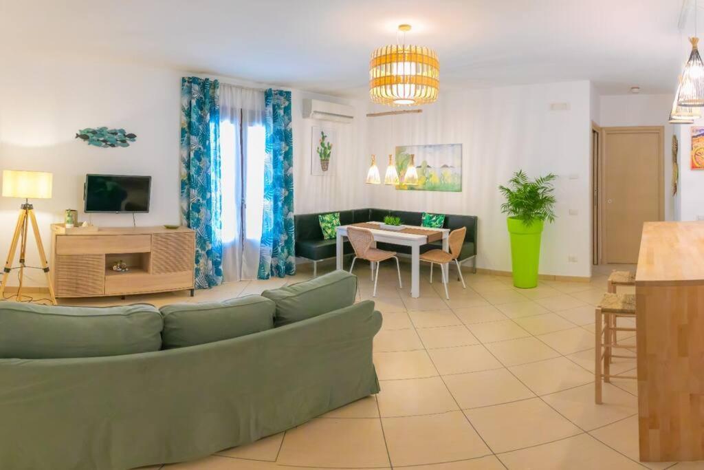 Cozy Beach House Cefalu Exterior photo